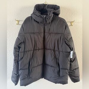 NWT Old Navy Men’s Black Hooded Puffer Coat Jacket Size M Zip Front Pockets